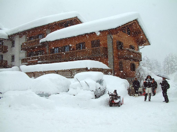 Imagen general del Hotel Residence Ruetoreif. Foto 13