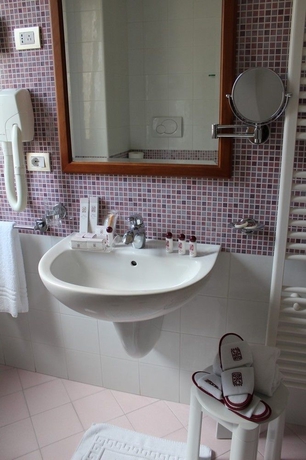 Imagen de la habitación del Hotel Residence San Pietro. Foto 10