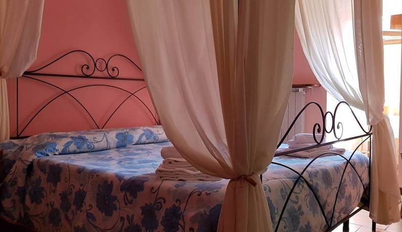 Imagen de la habitación del Hotel Residence Sant\'Uberto. Foto 10