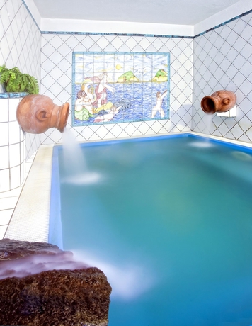 Imagen de la piscina del Hotel Residence Sant'angelo. Foto 17