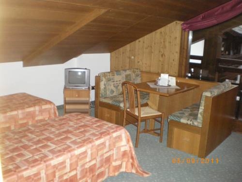 Imagen general del Hotel Residence Santanton. Foto 5