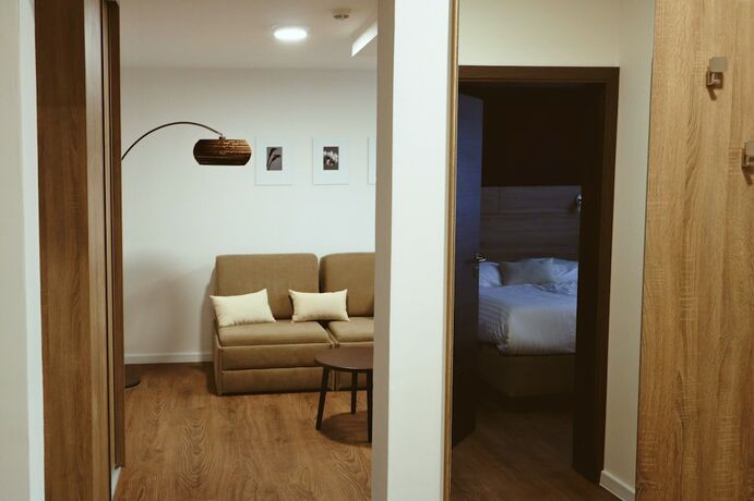 Imagen general del Hotel Residence &Scaron;&Iacute;RAVA. Foto 7