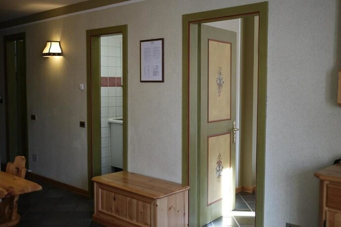 Imagen de la habitación del Hotel Residence Serrada. Foto 30