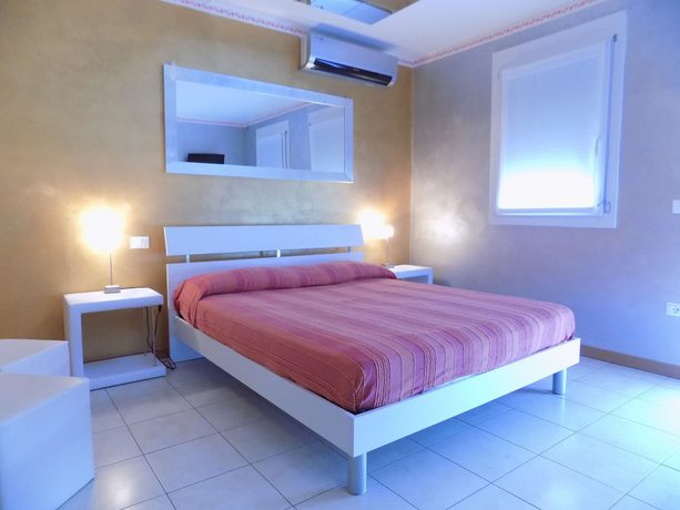 Imagen de la habitación del Hotel Residence Sole, Villadolt. Foto 7