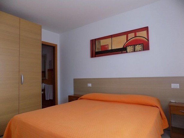 Imagen de la habitación del Hotel Residence Sole, Villadolt. Foto 10