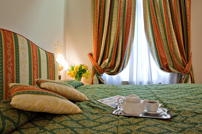 Imagen de la habitación del Hotel Residence St. Andrew's Palace. Foto 8