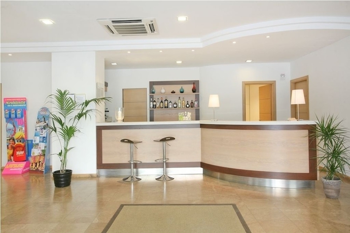 Imagen de los interiores del Hotel Residence T2. Foto 19