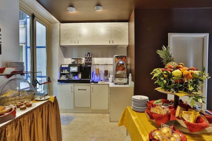 Imagen del bar/restaurante del Hotel Residence Torino Centro. Foto 4