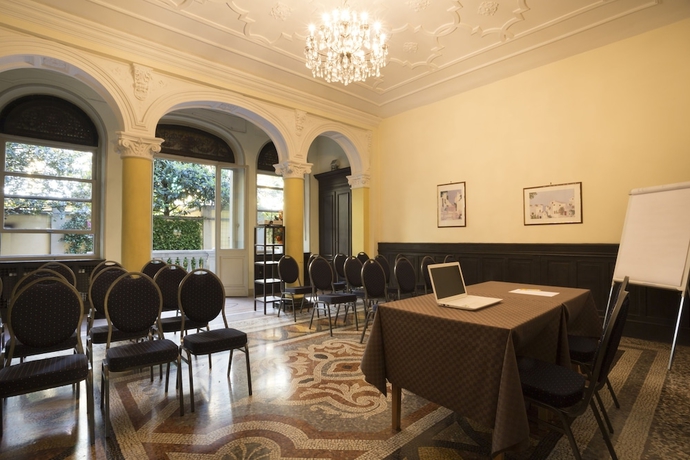 Imagen de los interiores del Hotel Residence Torino Centro. Foto 16