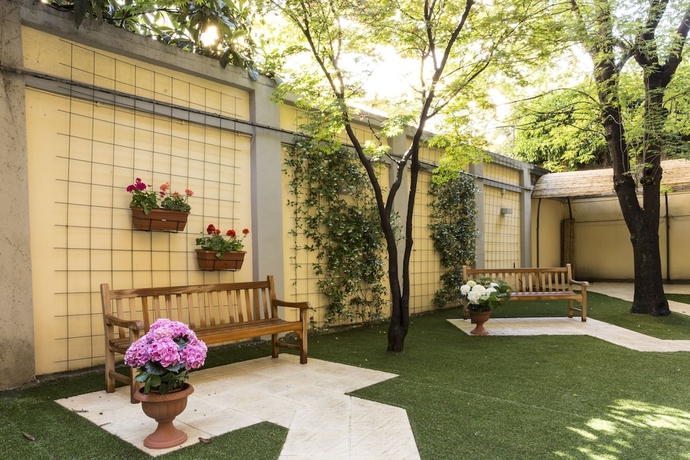 Imagen de los exteriores del Hotel Residence Torino Centro. Foto 11