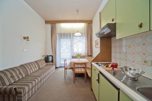 Imagen de la habitación del Hotel Residence Tubris. Foto 9