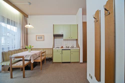 Imagen de la habitación del Hotel Residence Tubris. Foto 11