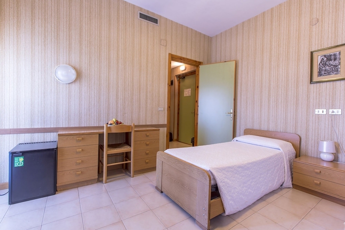 Imagen de la habitación del Hotel Residence Ulivi E Palme. Foto 9