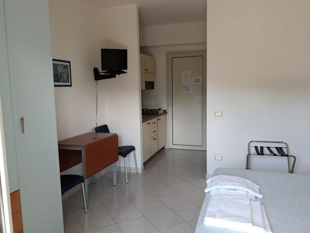 Imagen de la habitación del Hotel Residence Verde Pineta. Foto 5