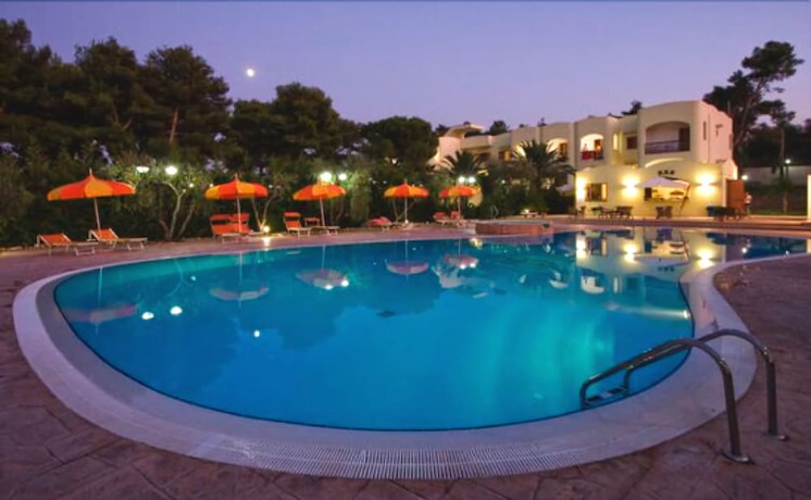Imagen de la piscina del Hotel Residence Villa Candida. Foto 14