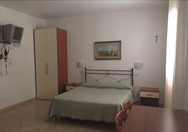 Imagen de la habitación del Hotel Residence Villa Candida. Foto 11