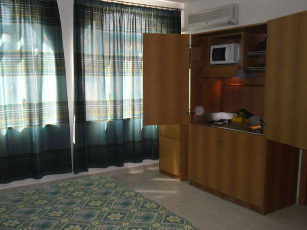 Imagen de la habitación del Hotel Residence Villa Laura. Foto 4