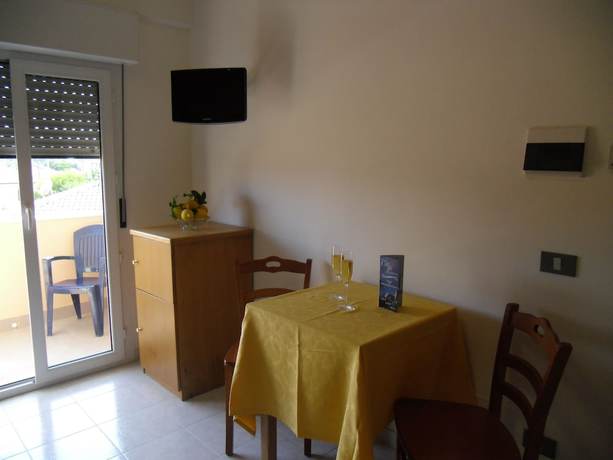 Imagen de la habitación del Hotel Residence Villa Laura. Foto 8