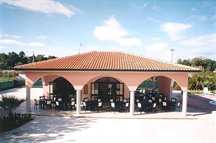 Imagen de los exteriores del Hotel Residence Villa Laura. Foto 16