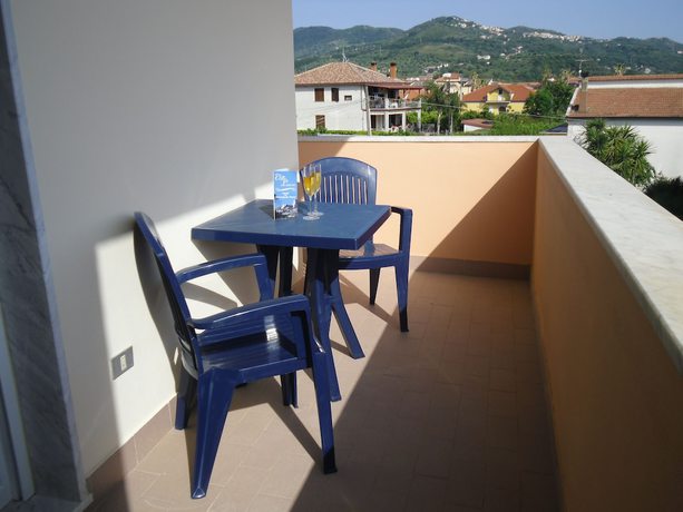 Imagen de la habitación del Hotel Residence Villa Laura. Foto 15
