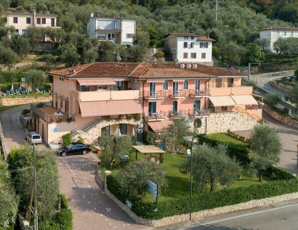 Imagen general del Hotel Residence Villa Margherita, Brenzone . Foto 1