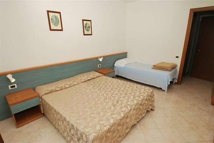 Imagen de la habitación del Hotel Residence Villa Margherita, Brenzone . Foto 18