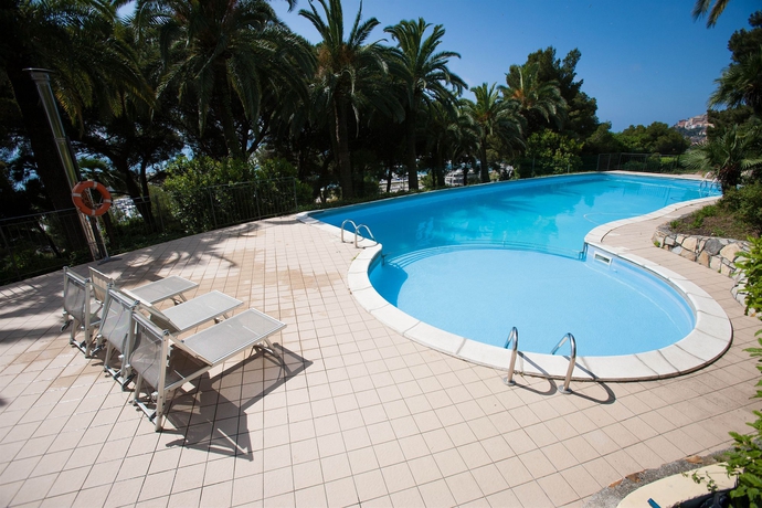 Imagen de la piscina del Hotel Residence Villa Marina, IMPERIA. Foto 6