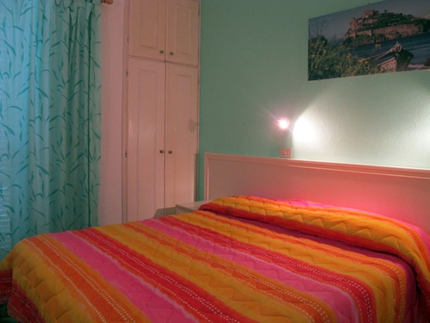 Imagen de la habitación del Hotel Residence Villa Marin&ugrave;. Foto 4