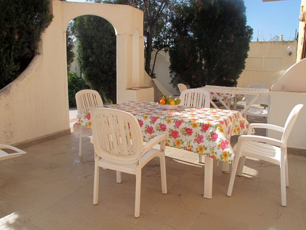 Imagen de los exteriores del Hotel Residence Villa Marin&ugrave;. Foto 16