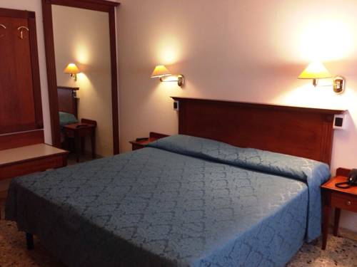 Imagen de la habitación del Hotel Residence Villa Marzia. Foto 5