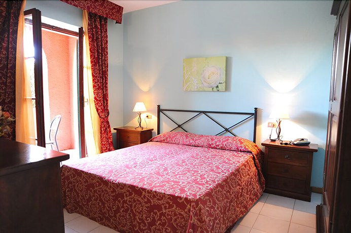 Imagen de la habitación del Hotel Residence Villa San Giovanni. Foto 14