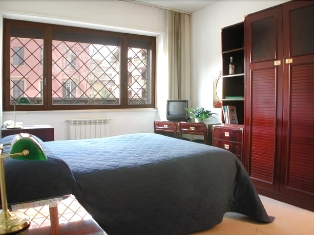 Imagen de la habitación del Hotel Residence Villa Tassoni. Foto 4