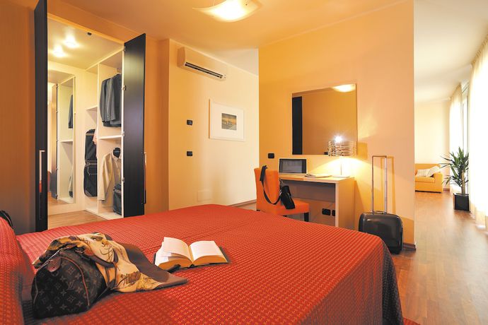 Imagen de la habitación del Hotel Residence Zodiaco, Modena. Foto 16