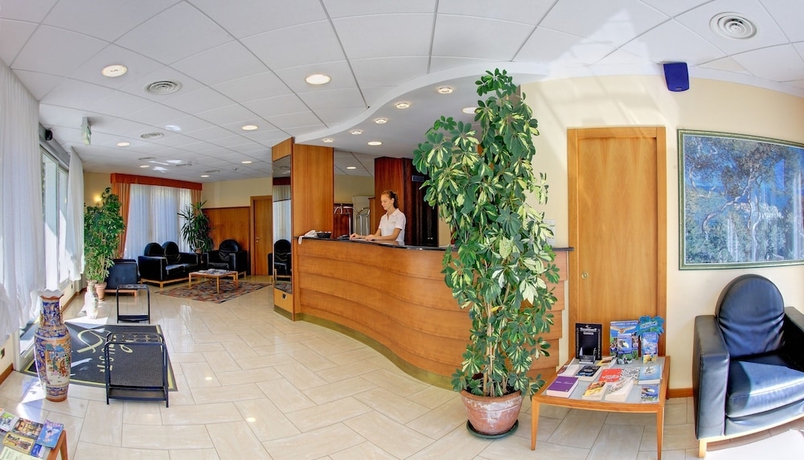 Imagen de los interiores del Hotel Residence Zust. Foto 18