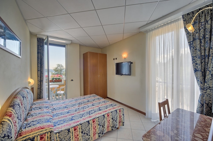 Imagen de la habitación del Hotel Residence Zust. Foto 13