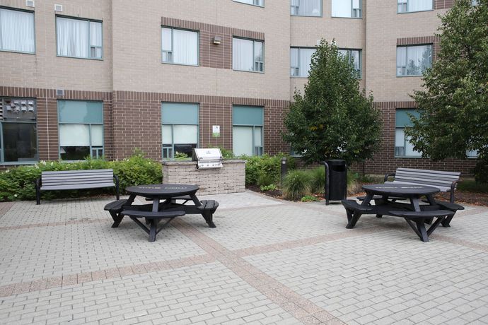 Imagen de los interiores del Hotel Residence and Conference Centre - Hamilton. Foto 13