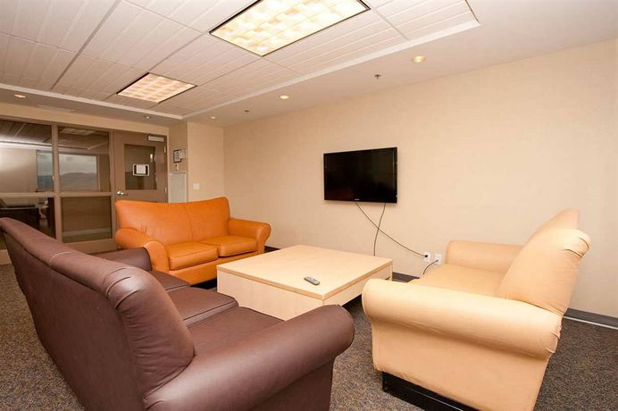Imagen de los interiores del Hotel Residence and Conference Centre - Kamloops. Foto 12