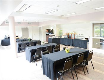 Imagen general del Hotel Residence and Conference Centre - Niagara-on-the-lake. Foto 13