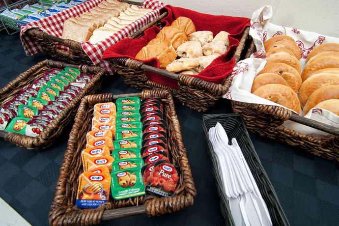 Imagen del bar/restaurante del Hotel Residence and Conference Centre - North Bay. Foto 5