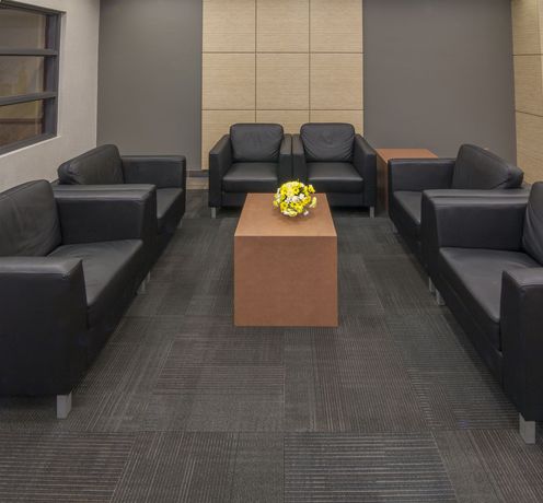 Imagen de los interiores del Hotel Residence and Conference Centre - Toronto. Foto 14