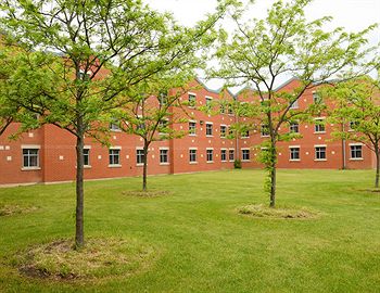 Imagen de los interiores del Hotel Residence and Conference Centre - Welland. Foto 11
