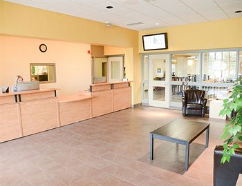 Imagen de los interiores del Hotel Residence and Conference Centre - Welland. Foto 12