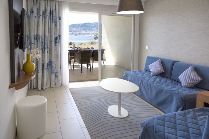 Imagen de la habitación del Hotel Residence de Tourisme Ajaccio Amirauté. Foto 6