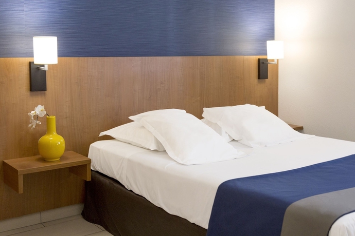 Imagen de la habitación del Hotel Residence de Tourisme Ajaccio Amirauté. Foto 7