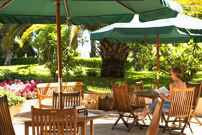 Imagen de los exteriores del Hotel Residence les Agapanthes. Foto 3