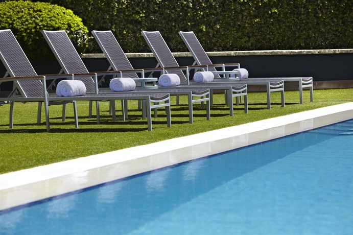Imagen de la piscina del Hotel Residence on Langley Park. Foto 16