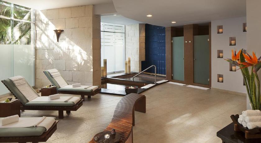 Imagen general del Hotel Residences at The Fives. Foto 7