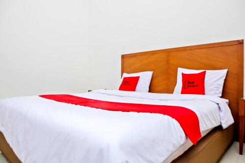 Imagen de la habitación del Hotel Residences by RedDoorz near Rumah Mode. Foto 2