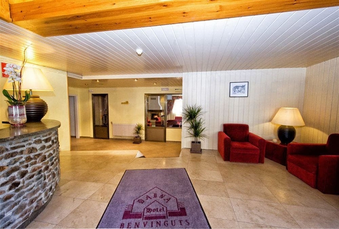 Imagen de los interiores del Hotel Residencia Daina. Foto 12