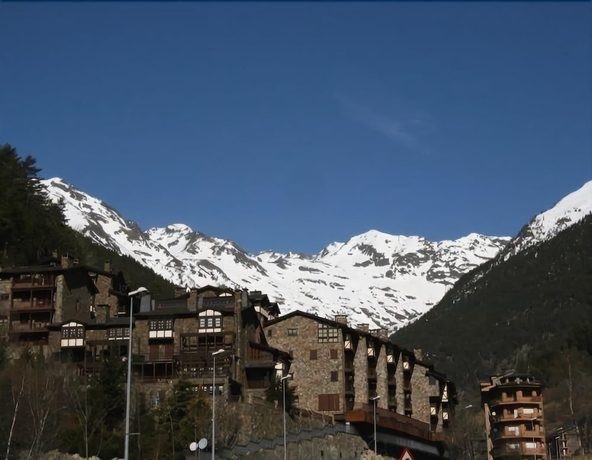 Imagen general del Hotel Residencia Daina. Foto 6